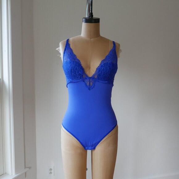 La Perla Violetta Lace Halter Bodysuit Blue 3 M - Picture 1 of 7